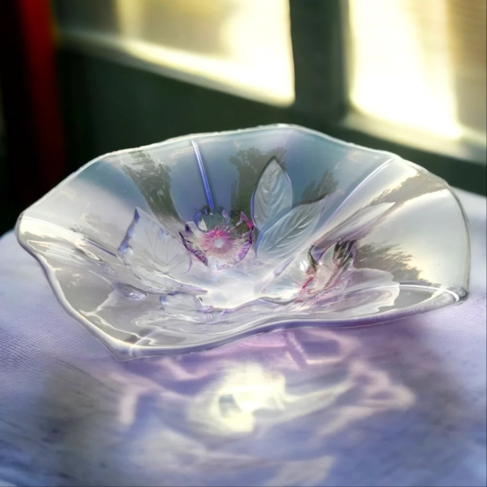 Mikasa Calypso Crystal Floral Glass Bowl Walther Frosted Pink Violet Hue Germany